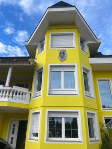 Apartments in elegant Villa am Red Bull Ring in Spielberg