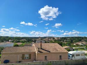 Appartements Villa vue sur la Garrigue avec piscine : photos des chambres