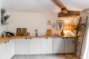 Maisons d'hotes Gites au pied des Cevennes - Domaine Les Terres Aoyama : photos des chambres