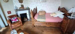 B&B / Chambres d'hotes agreables chambres d-hotes pres du centre ville avec jardin : photos des chambres