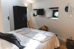 Maisons d'hotes Gites au pied des Cevennes - Domaine Les Terres Aoyama : photos des chambres