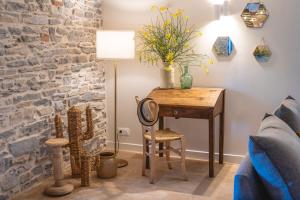 Maisons d'hotes Gites au pied des Cevennes - Domaine Les Terres Aoyama : photos des chambres