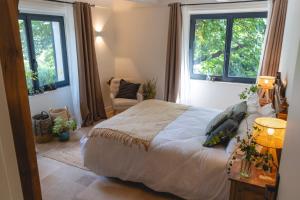 Maisons d'hotes Gites au pied des Cevennes - Domaine Les Terres Aoyama : photos des chambres