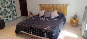 Maisons de vacances Agreable Maison plein centre : photos des chambres