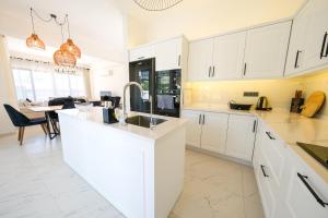 Misty Mountain Luxury Villa Fethiye, Yesiluzumlu by Sunworld Villas