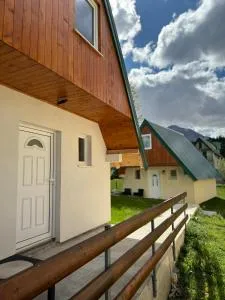 Mountain Houses Šarović - Motički Gaj