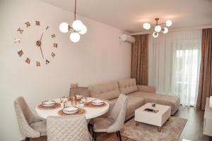 S&L luxury apartman