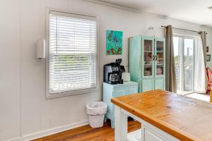 Oak Island Condo with Ocean View Steps to Beach!