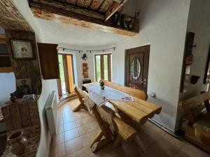 Căsuțele din pădure