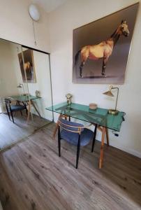 Audrey Studio Apartment in Ktown