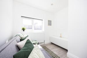 Beautiful 3-Bed Apartment in Shepherds Bush