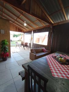 Cabana 1 a 10 minutos do Parque Beto Carrero (trazer cobertor r toalhas)