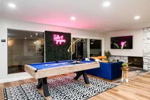 Resort Style Living with Pool, Arcade, Near Disney - بلاسنتيا