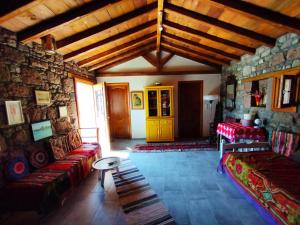 Owls Nest Limnos House - pet friendly, close to the beach
