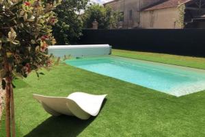 Villas St Chaptes, Nimes, Uzes, France : Villa