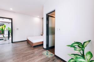 LUXURY VILLA RETREAT IN DANANG 9 BEDROOMs