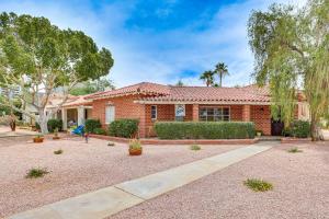 2 Mi to Dtwn Phoenix Getaway with Patio