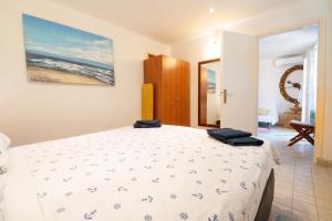 Apartments with swimming pool Stari Grad, Hvar - 22986