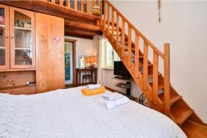 Family-friendly apartments with swimming pool Barbat, Rab - 20170