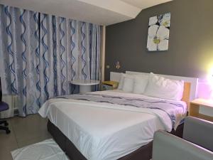 Golden Tree Hotel Belize