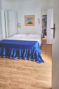 Apartments by the sea Punat, Krk - 23310