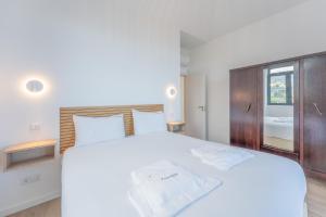 FLH Papaya Villa with Sea View