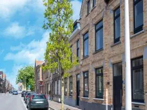 Luxurious Holiday Home in Nieuwpoort-Stad - Schore