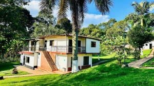 HOTEL CAMPESTRE CARRIEL QUINDIO picnic