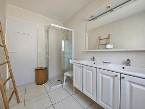 Villa lumineuse pour 6, proche plage et commerces - FR-1-476-26