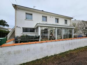 Maisons de vacances Appartement lumineux a 150m de la plage avec WiFi - 4 personnes - Animaux sur demande - FR-1-476-218 : Maison de Vacances