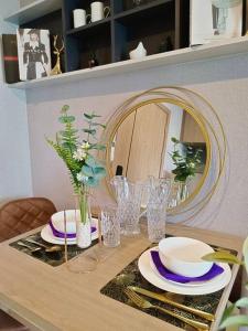 New condo#5 minutes to Lee Gardens Plaza