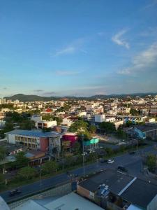 New condo#5 minutes to Lee Gardens Plaza