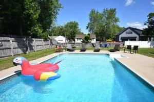 Good Vibes Portland Home - 4 Wonderful Seasons - North Windham