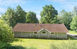 Four-Bedroom Holiday Home In Dronningmolle