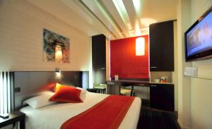 Standard Double Room room in Hotel Europole