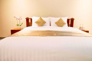 Dersik 1 BR Superior Balinese Style JU36