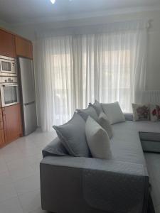 Georgia centre flat - 10 min from the beach