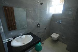 DIVINE HOTEL AND RESORTS