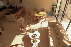 Hermosa Casa de 3 pisos en Condominio de lujo Playa del Carmen