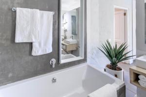 Sandton Cozy Apartment