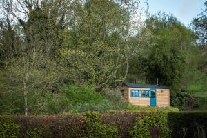 Stag Shepherds Hut Chatsworth Estate