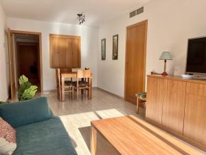 Homing Port Cambrils 15