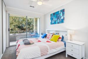 Coastal Parkside - Glenelg North - C21 SouthCoast Holidays