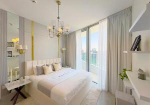 Stunning 1BR in Stella Maris, City View, Marina