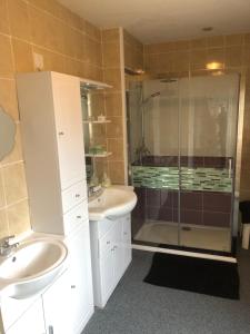B&B / Chambres d'hotes BandB 53 : photos des chambres