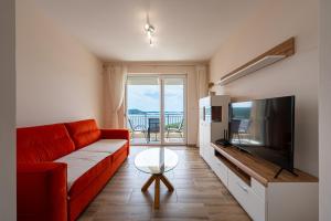 Golden View Apartments