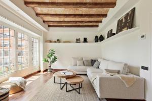 Enjoy Apartments La Riera Principal