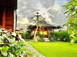 Santhara Canggu Wooden House