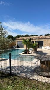 Maisons de vacances Mas Provencale entre Avignon et St Remy de Provence : photos des chambres
