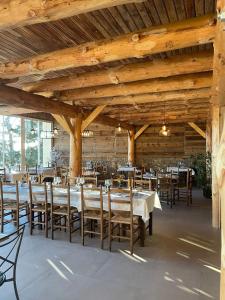 Hotels Hotel des Pyrenees : photos des chambres